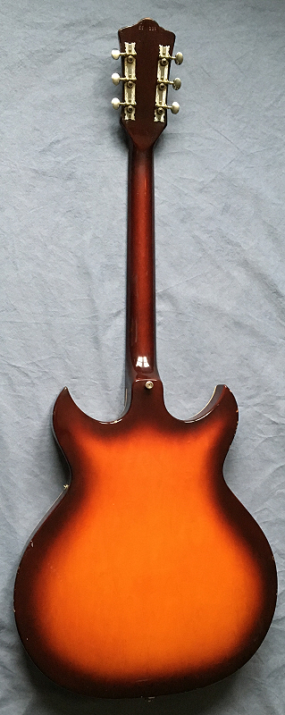 GGJaguar's Guitarium and Ampeteria 1968 Guild Studio 301